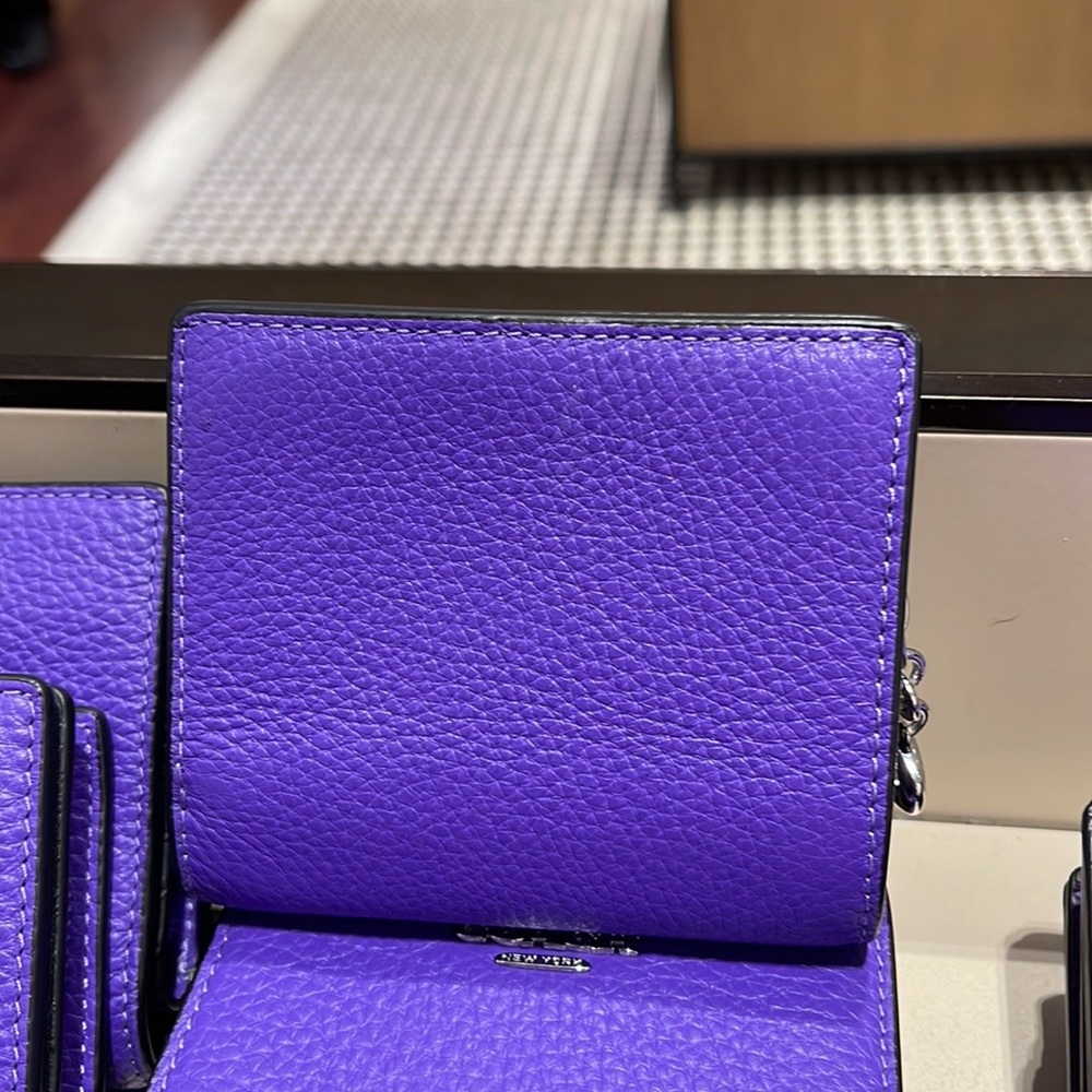 Coach Snap Wallet
Silver/Sport Purple - Picture 4 of 16